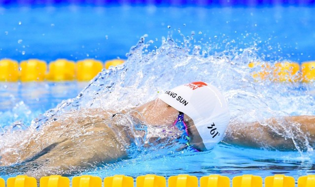 开云运营管理部：路易斯染黄送助攻后停赛 申花客场2比1力克亚泰迎三连胜