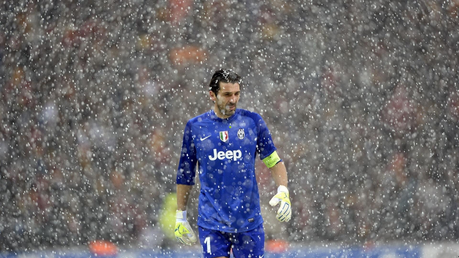 韩国全能国脚引发中超球队激烈争夺 浙江队加入战局买断费约百万美元