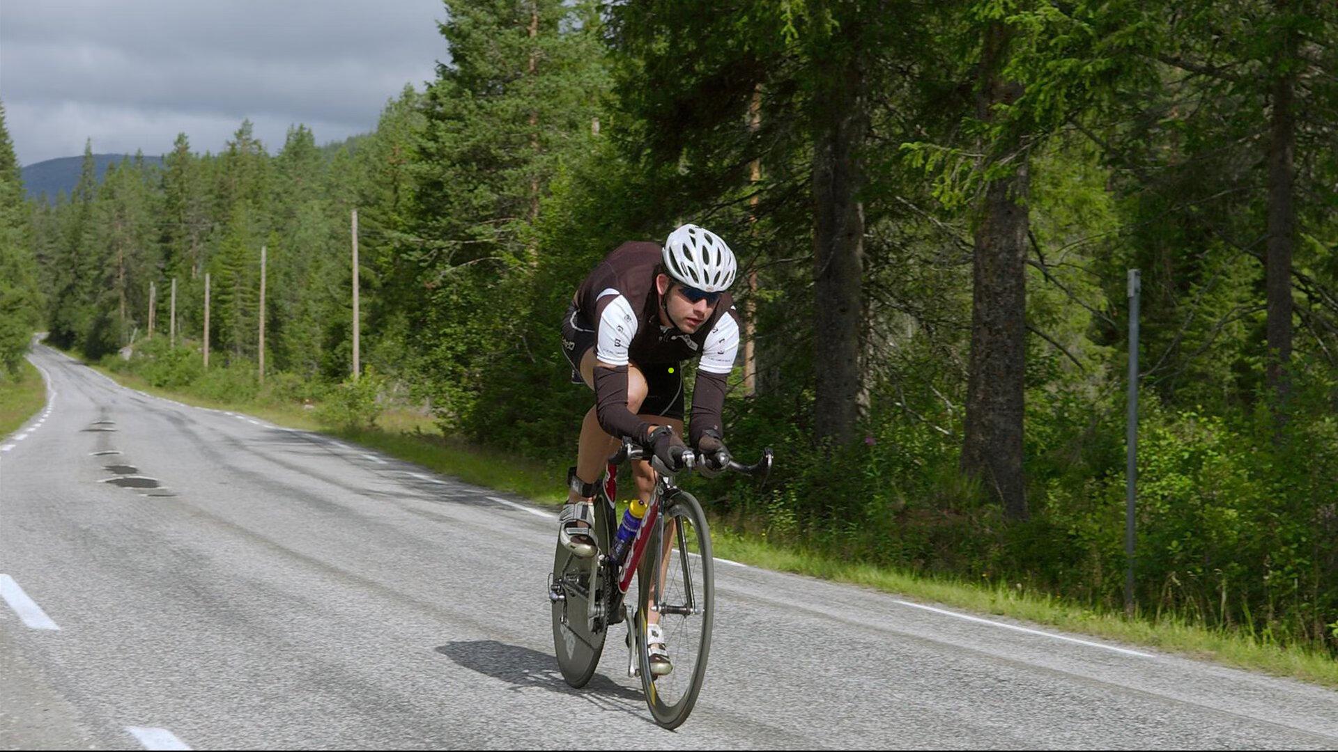 绝杀点球引发巨大争议，鲁本-内维斯与马赫雷斯嘲讽C罗，足坛风波再起